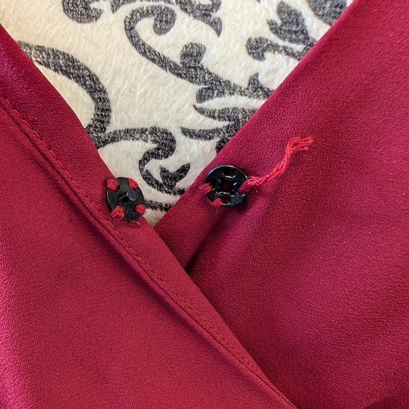 🖤 Asymmetrical Burgundy Floor Length Dress - Picture 5 of 7